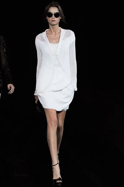 Look 27